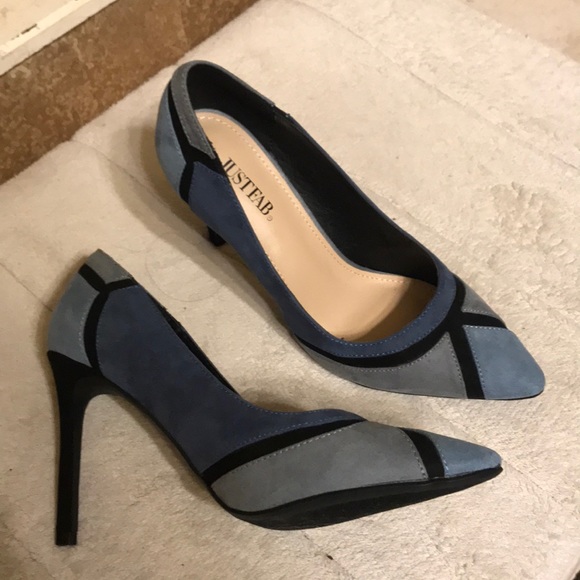 JustFab Shoes - Blue Suede shoes size 7